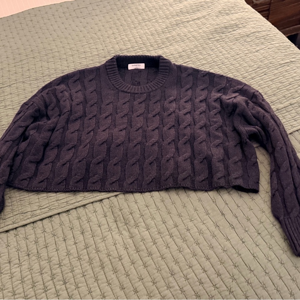 Aritzia Babaton Cable Knit Cropped Sweater - Dark Gray